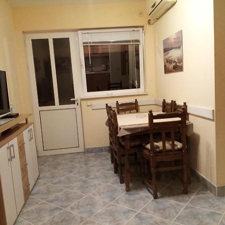 Apartments Vanja Skara Biograd Biograd Na Moru Cameră foto